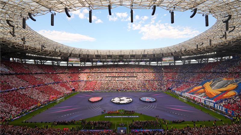 Die Puskás Arena in Budapest war ausverkauft. 