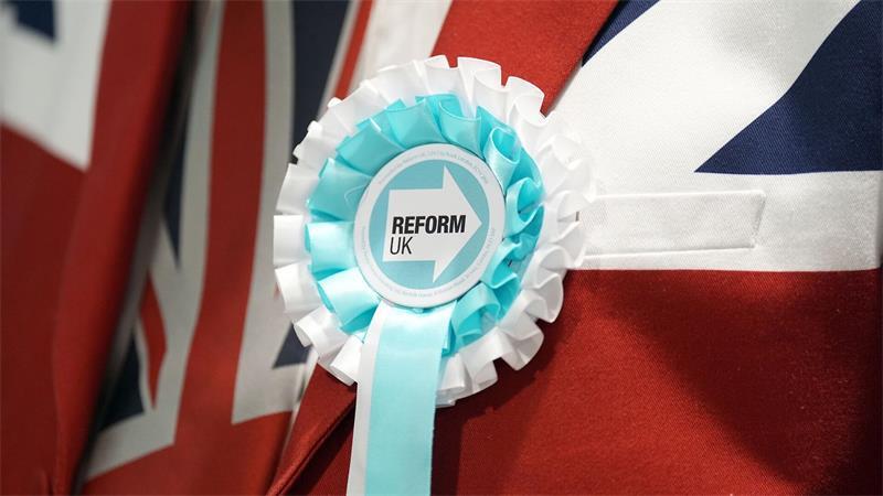 Brexit-Vorkämpfer Nigel Farage legt Mandat nieder Die Rechtspopulisten von Reform UK führen seit Monaten die Umfragen an. (Symbolbild)