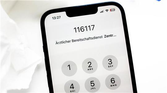 Die Reform der 116 117 senkt laut KVN die Belastung für die Ärztinnen und Ärzte.