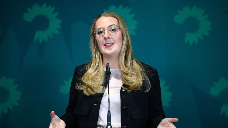 Die Regierung muss jetzt etwas für den Hitzeschutz tun, fordert die Grünen-Fraktionschefin Katharina Dröge. (Archivbild)