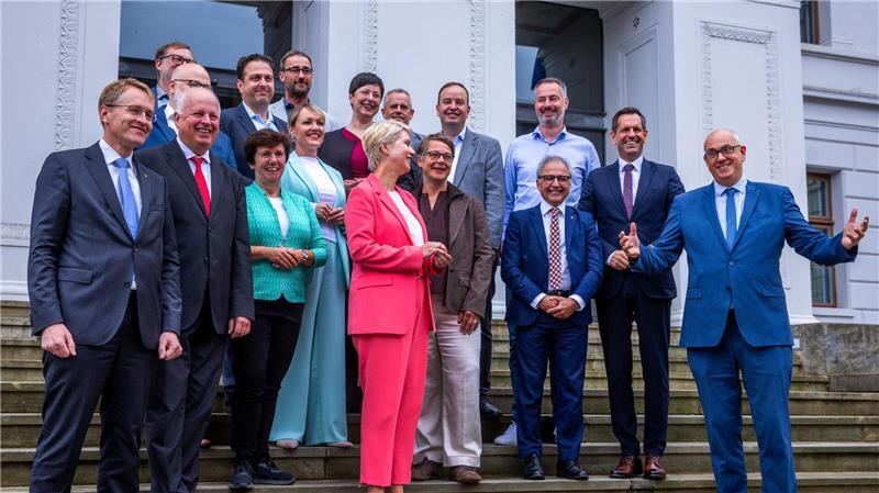 Die Regierungschefs der Nordländer haben in der Energie und Investitionspolitik klare Forderungen an den Bund.