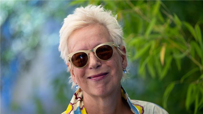 Doris Dörrie schreibt über das Wohnen der Anderen Die Regisseurin und Autorin Doris Dörrie („Bin ich schön?“, „Dieses schöne Scheißleben!“) hat sich lange Zeit kaum fürs eigene Wohnen interessiert, sondern immer eher für das Wohnen anderer Leute. (Archivbild)