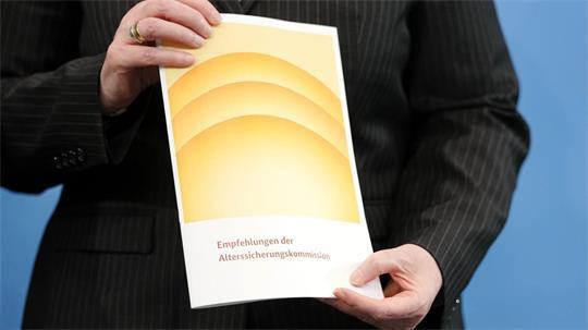 Die Rentenkommission empfiehlt die Abschaffung der „Rente mit 63“. (Archivbild)