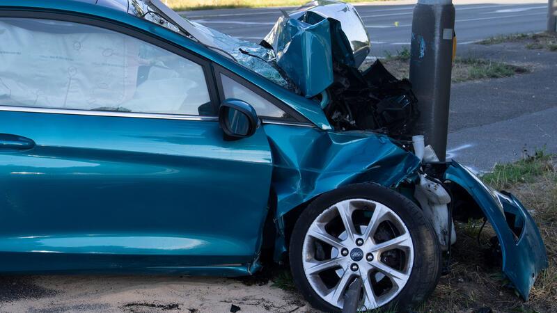 Versicherer: E-Autos verursachen weniger Unfälle Die Reparatur von E-Autos ist deutlich teurer als von Verbrennerautos.