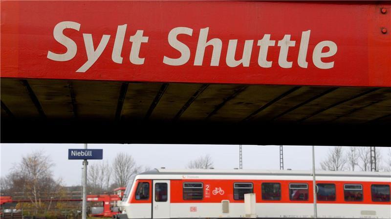 Weichenstörung sorgt für Verzögerungen bei Zügen nach Sylt Die Reparsturarbeiten sind voraussichtlich morgen abgeschlossen(Archivbild).
