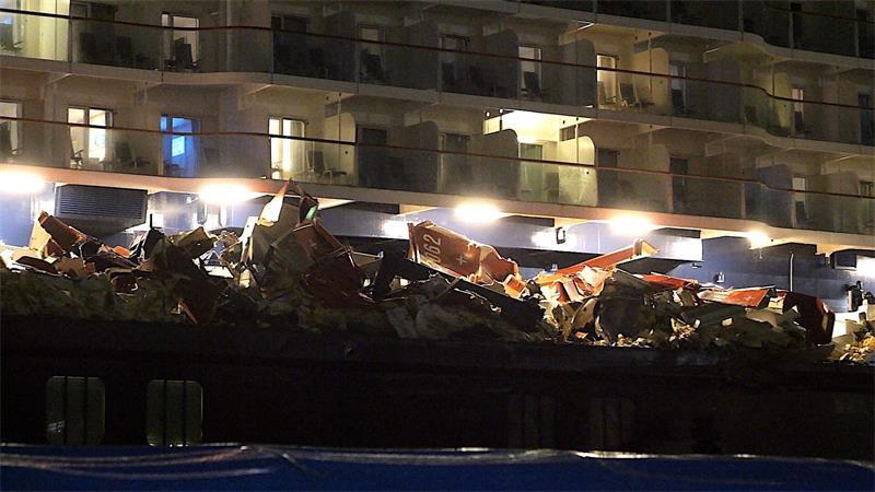 „Mein Schiff 3“ soll nach Unfall in die Werft Die Rettungsboote sind zerstört.