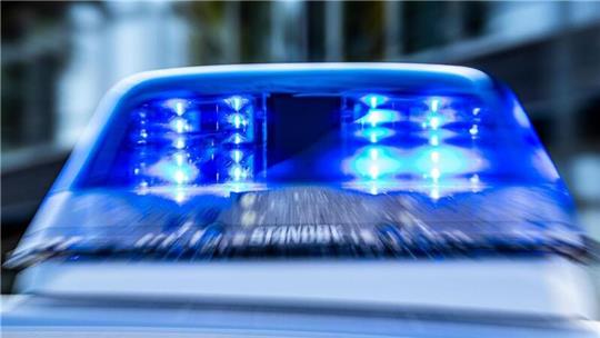 Die Rettungskräfte konnten nichts mehr für den jungen Mann tun. Er starb noch am Unfallort.