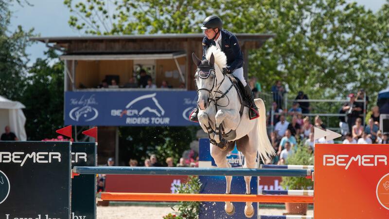 Paul Schockemöhles Riders Tour gestoppt – Endgültiges Aus? Die Riders Tour gastierte mit mehreren Stationen regelmäßig im Norden.