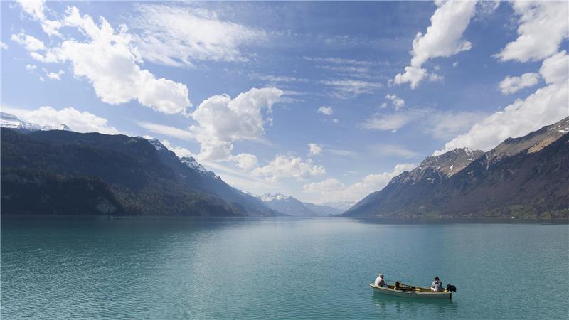 Die Ruhe am Briezersee ist nicht immer gegeben: Iseltwald leider unter Besucheransturm. (Archivbild)