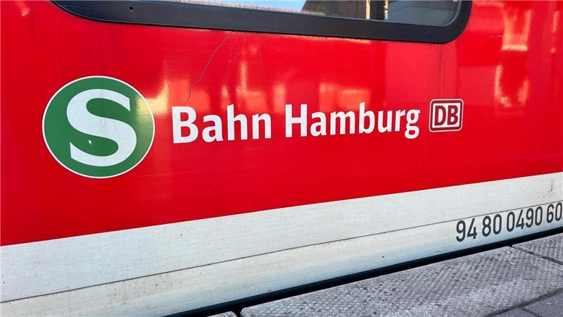 Die S-Bahn fährt ab Montag nur noch ein Mal in der Stunde nach Harburg.