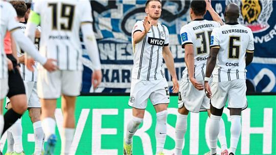 Die SV Elversberg mischt weiter im Zweitliga-Aufstiegskampf mit. 