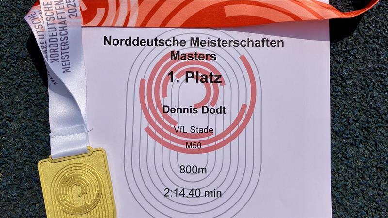 Titel bringt keine Freude - Dennis Dodt geht ungewöhnlichen Weg Die Sammlung von Urkunden und Medaillen wird bei Dodt immer größer.