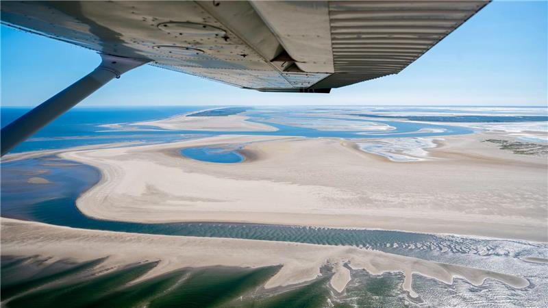 Surfende Schnecken, wandernde Inseln: 40 Wattenmeer-Fakten Die Sandbank Kachelot bei Juist. (Archivbild)