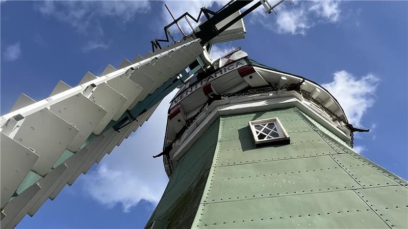Die Sanierung der Windmühle in Hollern-Twielenfleth war eines der ersten Leader-Projekte in der Region.