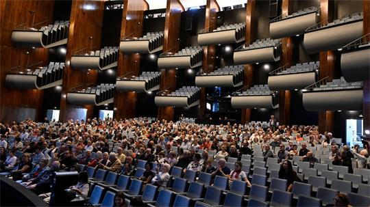 Die Sanierung von Oper und Schauspielhaus in Köln wird an diesem Wochenende mit einem großen Fest gefeiert.