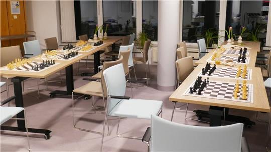 Die Schachfreunde tragen ihre Spiele nun in der Begegnungsstätte Altkloster aus.