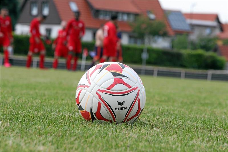 Die Schattenseiten des Fußballs: Das Kreissportgericht spricht nach den Ausschreitungen in Dorstadt ein drastisches Urteil. Foto: GZ-Archiv