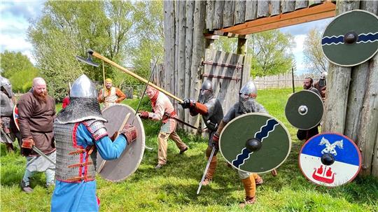 Die Schlacht um die Ringburg von Jork fällt 2025 aus, der Wikingermarkt in Neuenschleuse findet nicht statt.