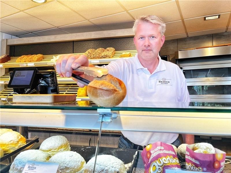 Die Schrippe kostet 48 Cent – noch, sagt Carsten Richter, Obermeister der Bäckerinnung. Foto:Richter