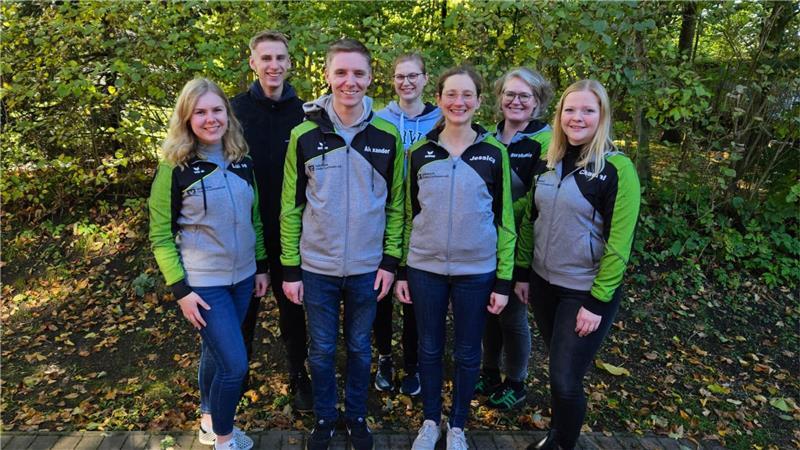 Die Schützen des SV Ladekop hatten kein Glück: Luise Meinking, Alexander Meinking, Jessica Kregel, Chantal Kück (vorne von links) sowie Niklas Breuer, Nicole Vieweger, Stephanie Schwarz (hinten von links).