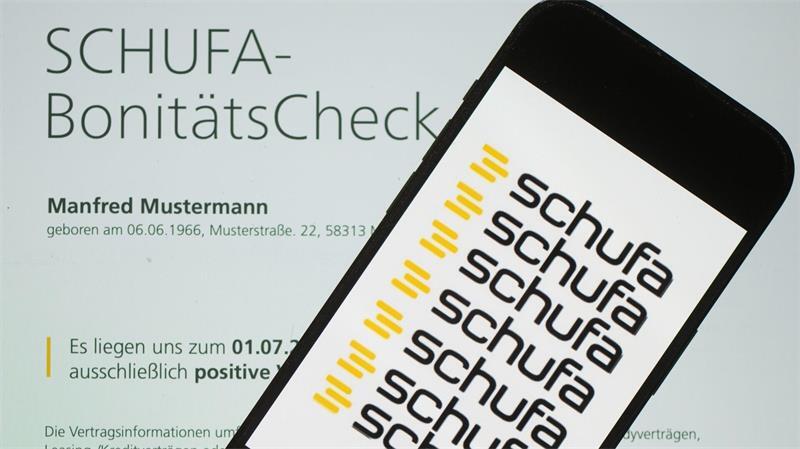 Die Schufa betreibt eine Sammlung historischer Finanzdaten von Millionen Verbraucherinnen und Verbrauchern. (Archivbild)