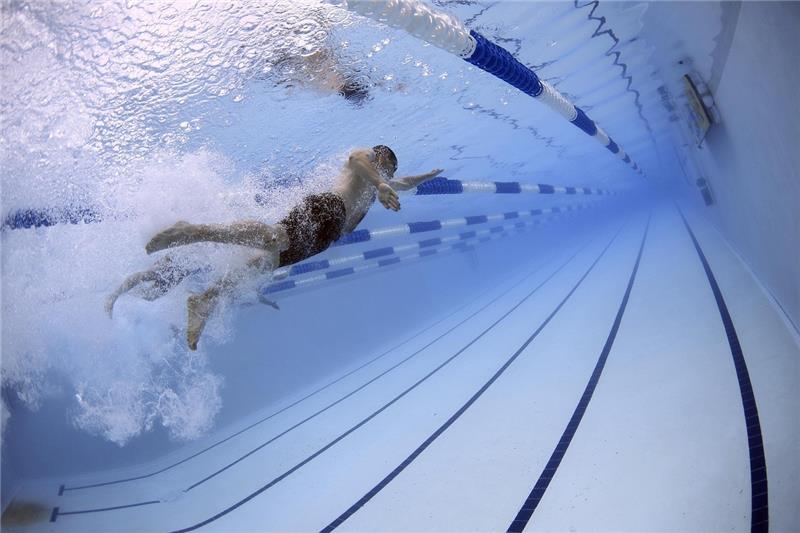 Stader SV holt Medaillen auf Bezirksebene Die Schwimmer des Stader SV haben auf Bezirksebene sehr gute Ergebnisse erzielt (Symbolbild). Foto: Pixabay/David Mark