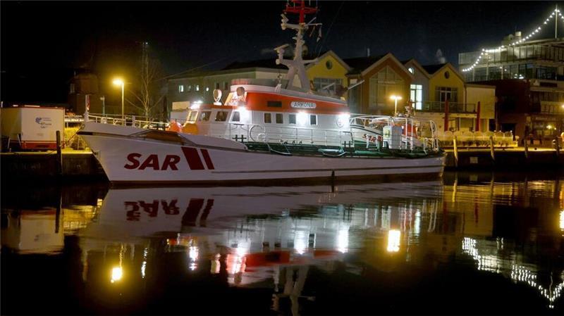 Die Seenotretter sind Tag und Nacht in Bereitschaft.
