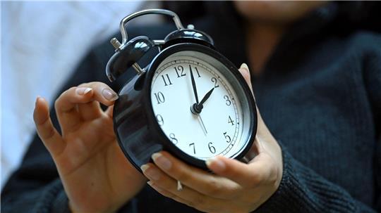 Die Sommerzeit hat in Deutschland begonnen.