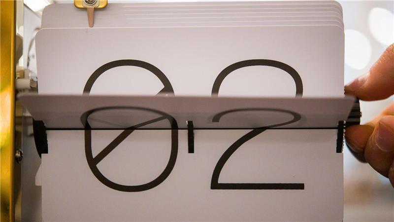 Die Sommerzeit kommt. (Symboldbild)