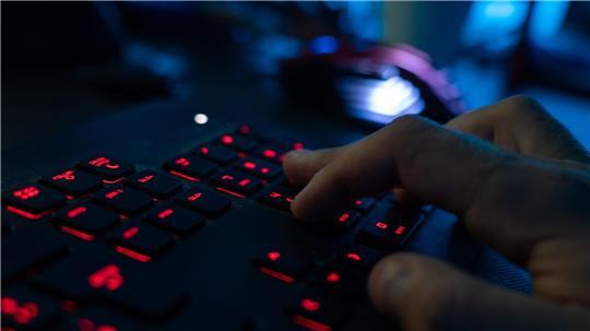 Die Speicherung von IP-Adressen soll bei der Kriminalitätsbekämpfung helfen. (Symbolbild)