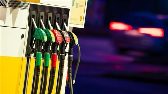 Die Spritpreise sind zuletzt gefallen. Diesel ist so billig, wie seit 2021 nicht mehr. 