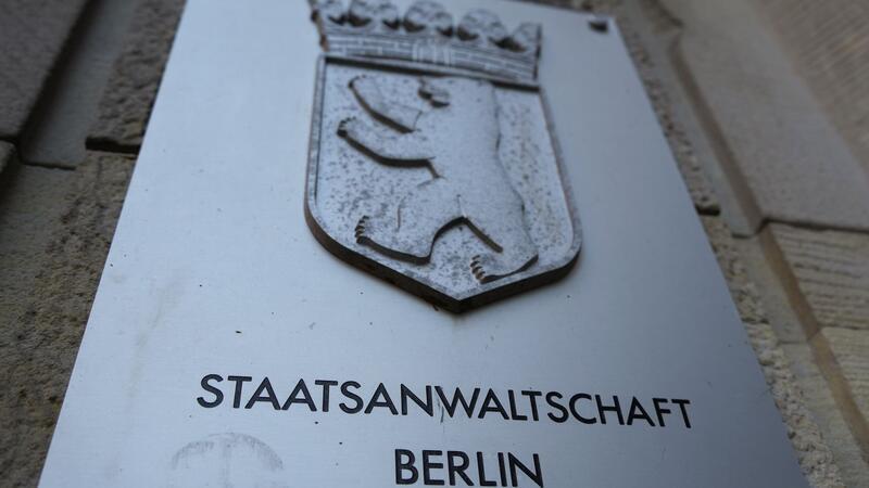 Die Staatsanwaltschaft Berlin hat Anklage erhoben gegen einen 68-Jährigen wegen vielfacher Vergewaltigung. (Symbolbild)