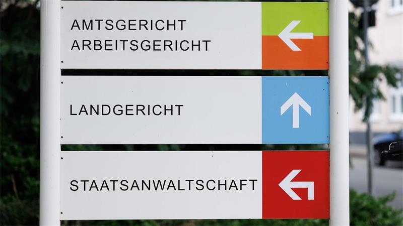 Die Staatsanwaltschaft hat Vermögenswerte einer mutmaßlichen Betrügerin für geschädigte Opfer eingezogen. (Symbolfoto)  