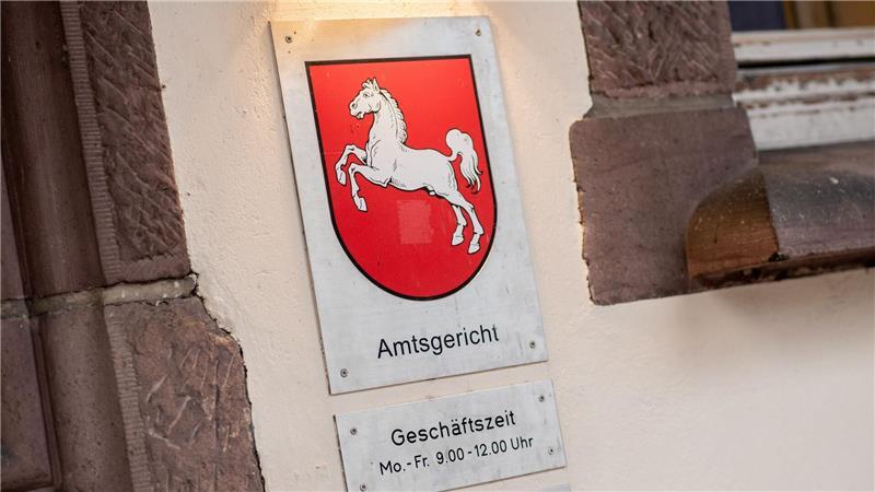 Die Staatsanwaltschaft hat die Ermittlungen nach einem Todesfall im Gericht eingestellt. (Archivfoto)