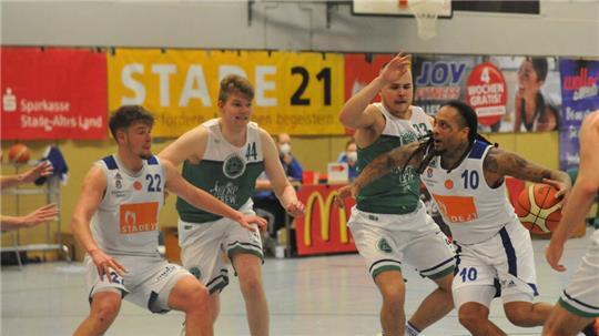 Die Stader Basketballer wollen auf Play-off-Kurs bleiben.
