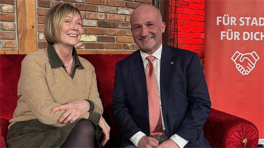 Die Stader Ex-Bürgermeisterin Silvia Nieber. Hier zusammen mit Stades SPD-Bürgermeisterkandidat Kai Koeser.