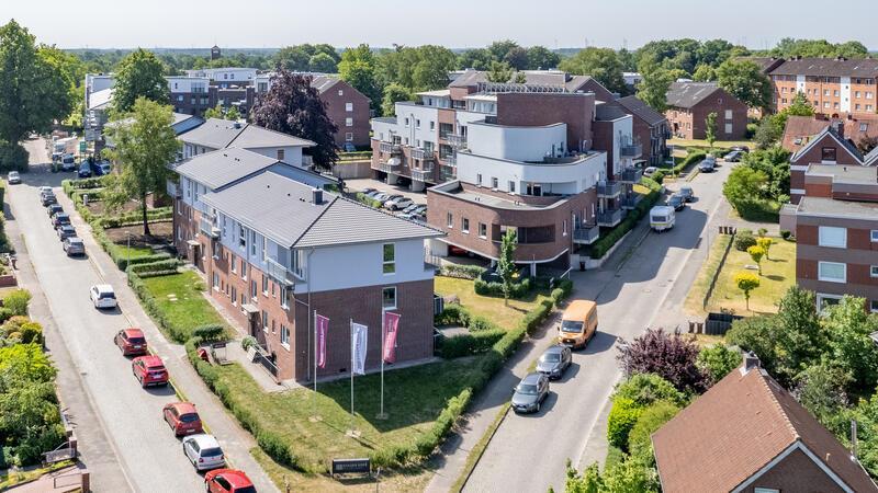 Stader Höfe in Campe: 25 neue Wohnungen unterm Dach Die Stader Höfe in Campe an der Allmersallee. Hier wurde Wohnraum unter den Dächern geschaffen.
