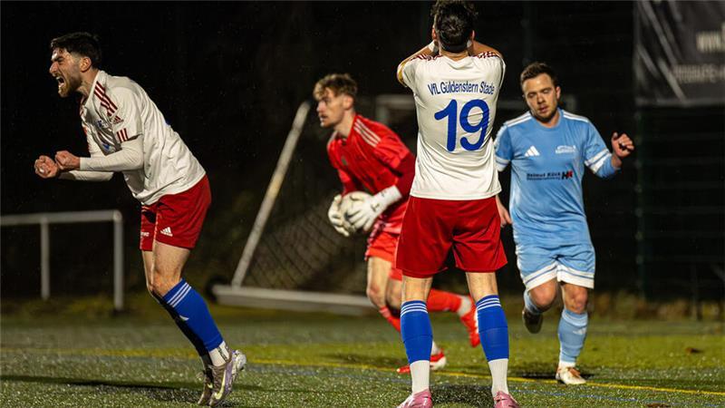 Die Stader können es nicht fassen, schon wieder müssen sie mit einer knappen Niederlage gegen einen Favoriten klar kommen.