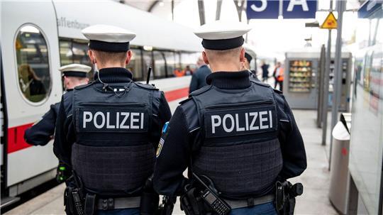 Die Stadt Kiel richtet drei Waffenverbotszonen ein, unter anderem rund um den Hauptbahnhof. 