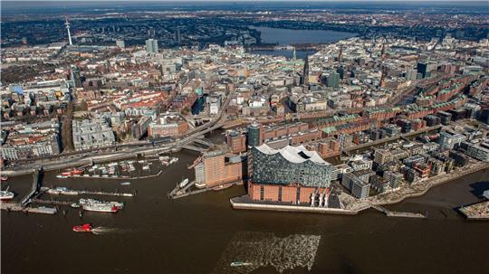 Die Stadt von oben - Hamburg wird regelmäßig aus der Luft vermessen. (Archivbild))