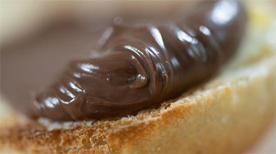 Die Stiftung Warentest hat 18 Nuss-Nougat-Cremes geprüft.