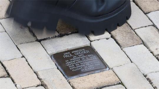 Die Stolpersteine aus Heidenau sind nun auch Teil einer App. (Symbolbild)