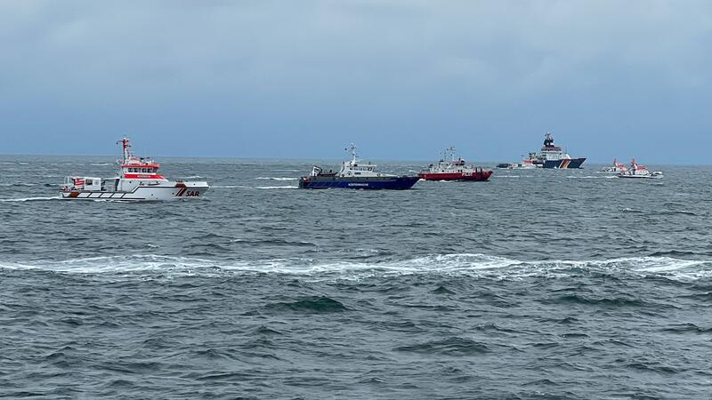 Suche nach vier Schiffbrüchigen in der Nordsee geht weiter Die Suche nach den vermissten Seeleuten des Frachters „Verity“ auf der Nordsee geht weiter.