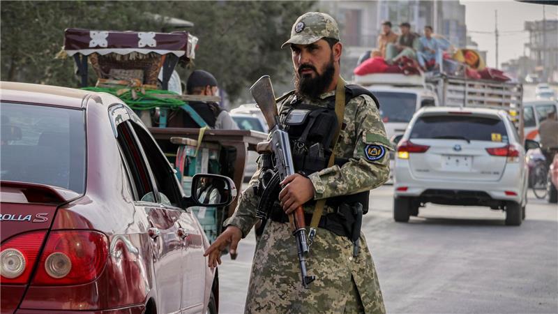 Die Taliban sind wegen ihrer Missachtung von Menschen- und vor allem Frauenrechten international isoliert. Nun will Deutschland aber offizielle Gespräche mit ihnen aufnehmen. 