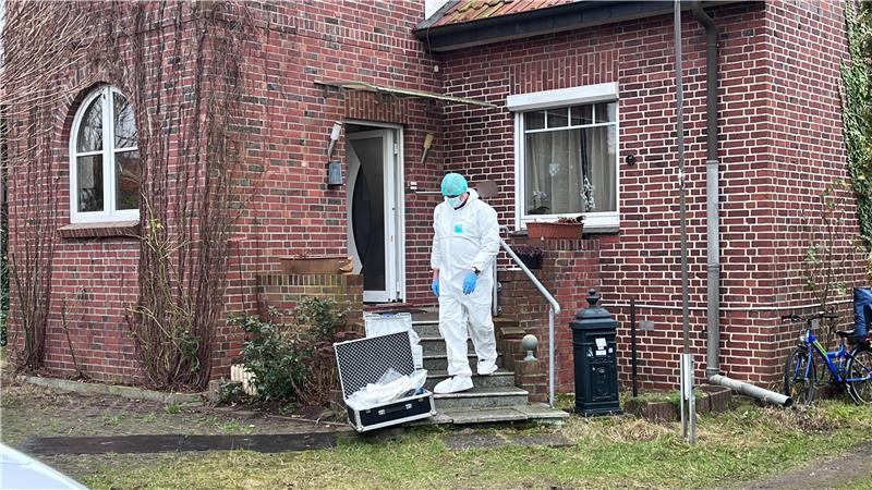 Die Tat passierte in einem Einfamilienhaus in Apensen.