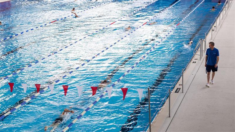 KI für Rettungsschwimmer in allen Hamburger Hallenbädern Die Technologie soll flächendeckend eingeführt werden.