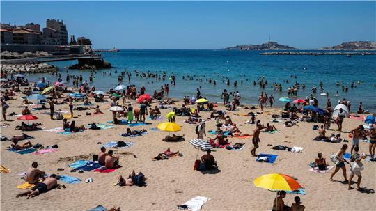 Die Temperaturen in Frankreich sollen laut dem französischen Wetterdienst in den kommenden Tagen noch steigen. 