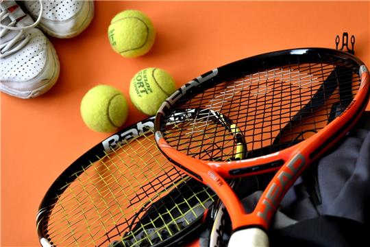 Die Tennis-Damen 50 des TuSV Bützfleth müssen trotz eines Sieges aus der Landesliga absteigen (Symbolbild). Foto: Pixabay/Marijana