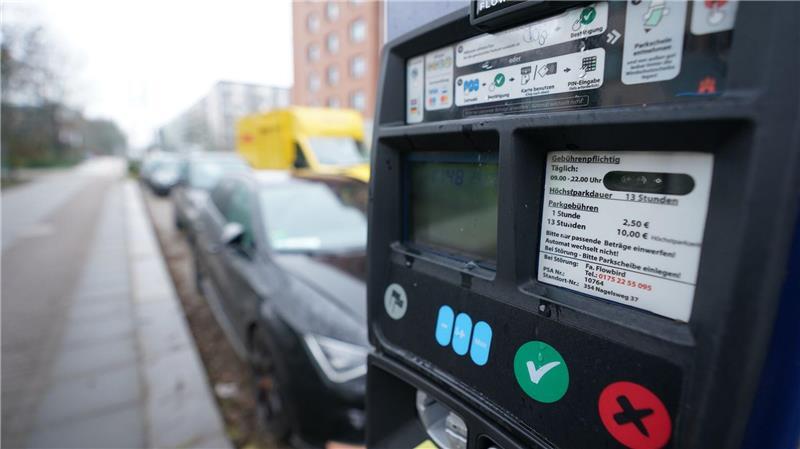 Die Tickets fürs kurze Parken in der Innenstadt werden um knapp 15 Prozent teurer. (Archivbild)  