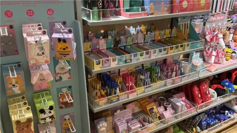 Spielwaren: Wie Stackmann der Online-Konkurrenz trotzt Die Tierstifte von Legami sind bei Grundschülern beliebt und begehrte Sammelstücke.